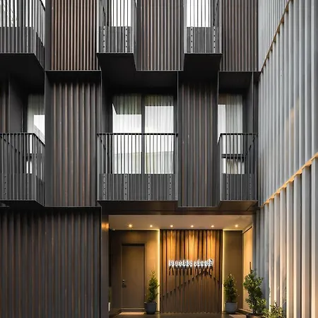 Humble Abode Bangkok Vacation Home Exterior photo