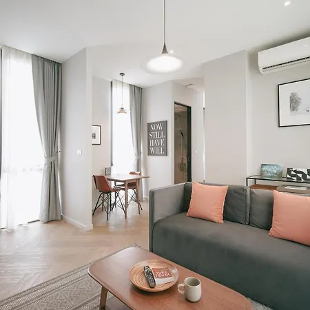 Humble Abode Bangkok Vacation Home Exterior photo